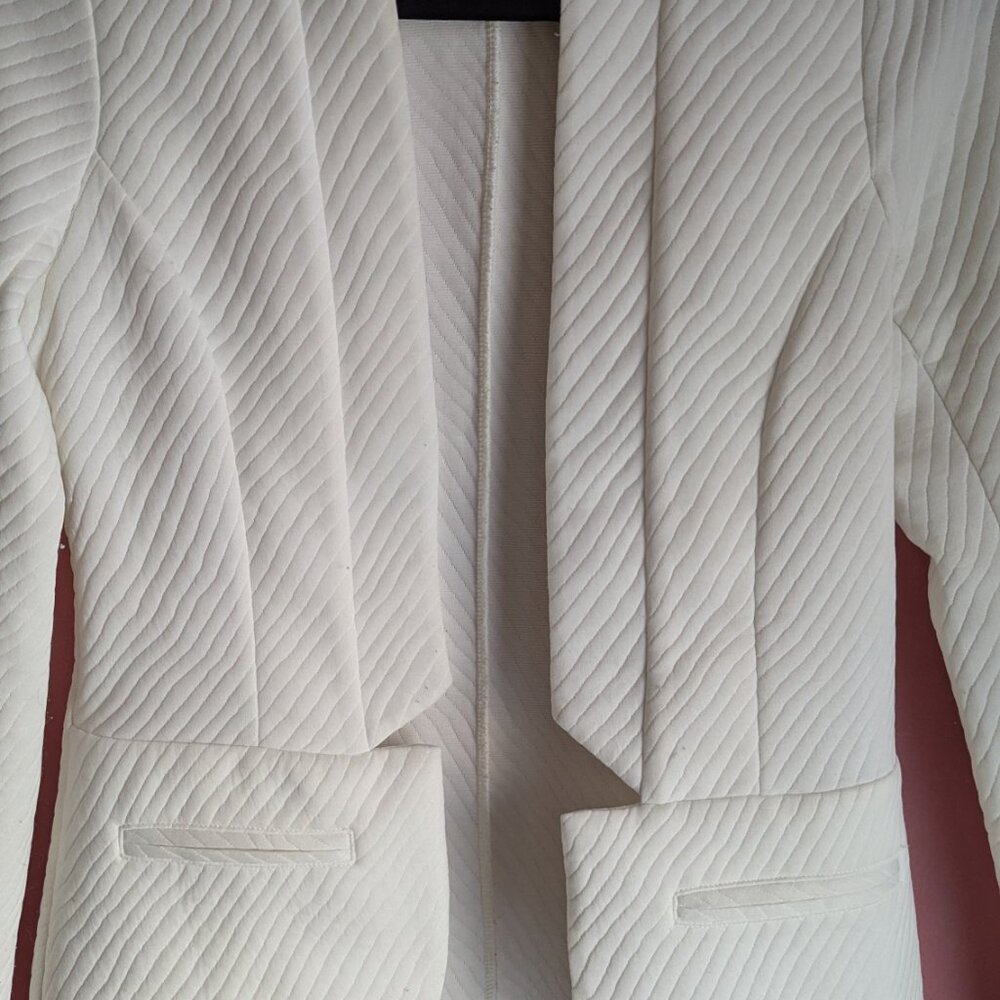Open Front Blazer - Picture 3 of 6